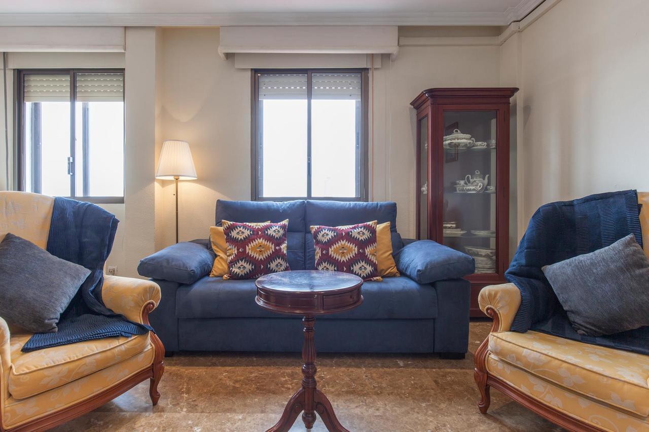 Amplio&Luminoso Triana Appartement Sevilla Buitenkant foto
