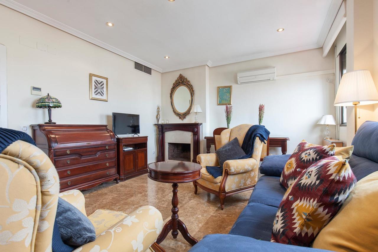 Amplio&Luminoso Triana Appartement Sevilla Buitenkant foto